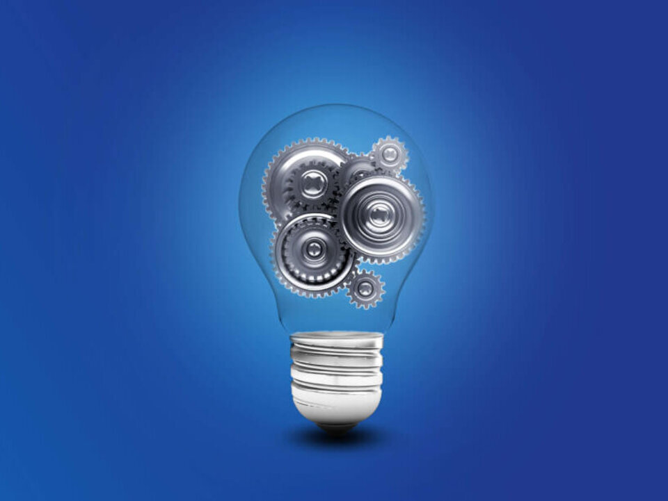 Mitarbeiterschulung mit Diskus Werke Schleiftechnik