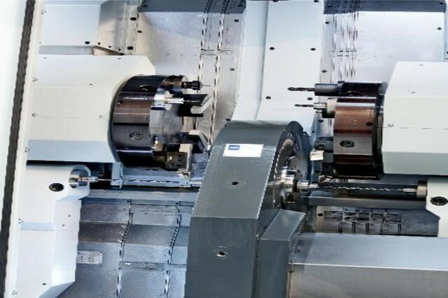 Rotorwellenproduktion: Mittenantrieb in der Weichbearbeitung Rotorwellenproduktion: Mittenantrieb in der Weichbearbeitung