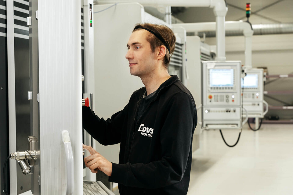 Ausbildung und Karriere bei DVS Tooling Ausbildung und Karriere bei DVS Tooling